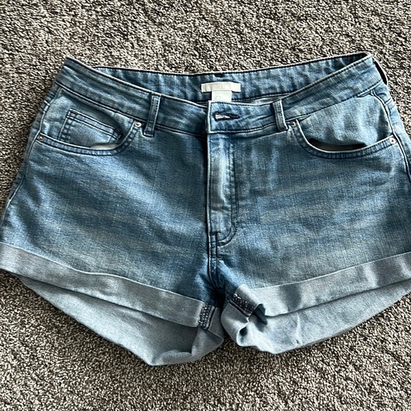 H&M light blue denim shorts size 6 - Picture 1 of 2